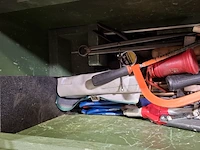 Diverse garage inventaris, o.a. kemppi, metabo - afbeelding 11 van  16