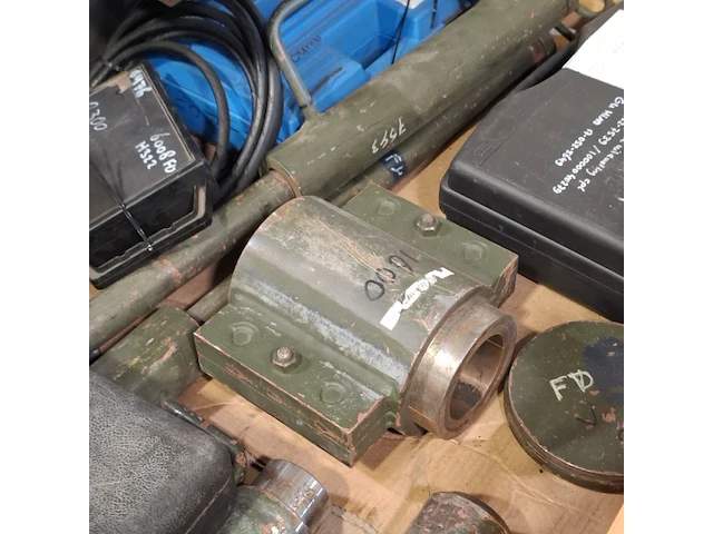 Diverse garage inventaris - afbeelding 12 van  14