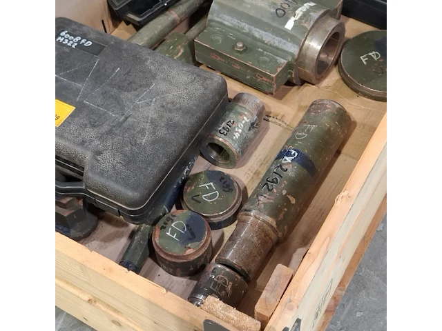 Diverse garage inventaris - afbeelding 14 van  14