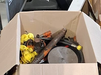 Diverse garage inventaris - afbeelding 5 van  9