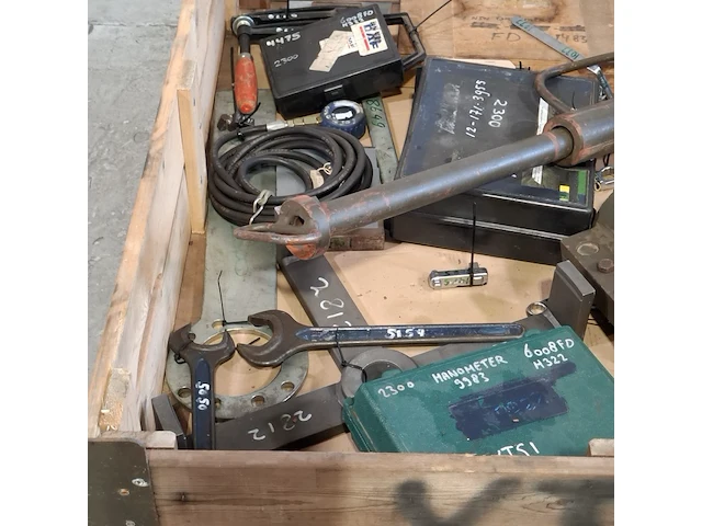 Diverse garage inventaris - afbeelding 7 van  10