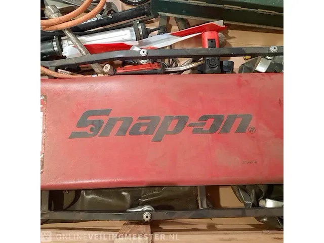 Diverse garageinventaris o.a snap-on / metabo - afbeelding 3 van  8