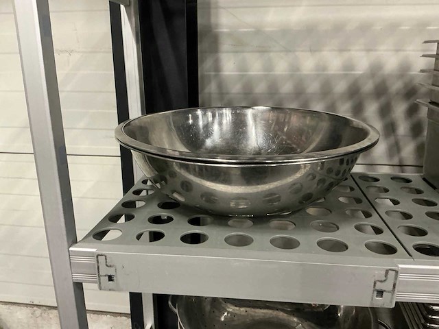 Diverse gastronormbakken/schalen (135x) - afbeelding 3 van  11