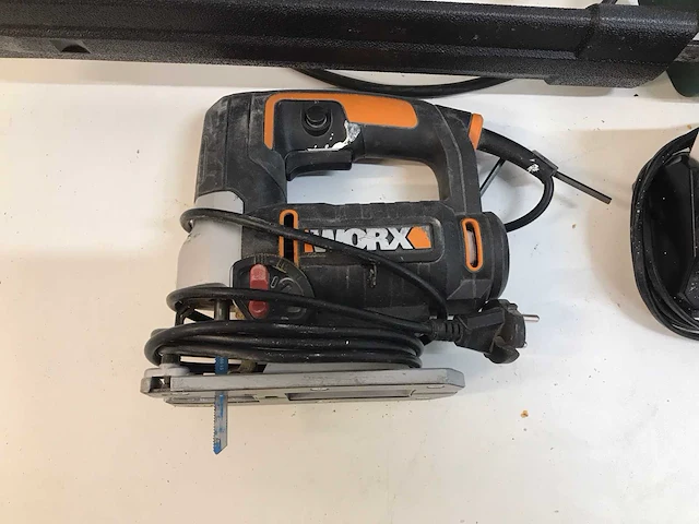 Diverse gereedschappen - afbeelding 2 van  5