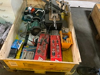 Diverse gereedschappen - afbeelding 1 van  3