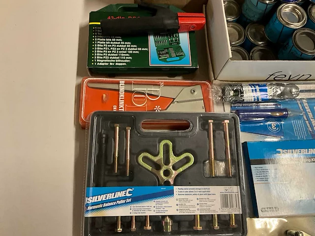 Diverse gereedschappenen accessoires - afbeelding 5 van  5
