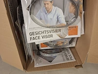 Diverse goederen w.o. elektronica, hygiëne en accessoires - afbeelding 19 van  72