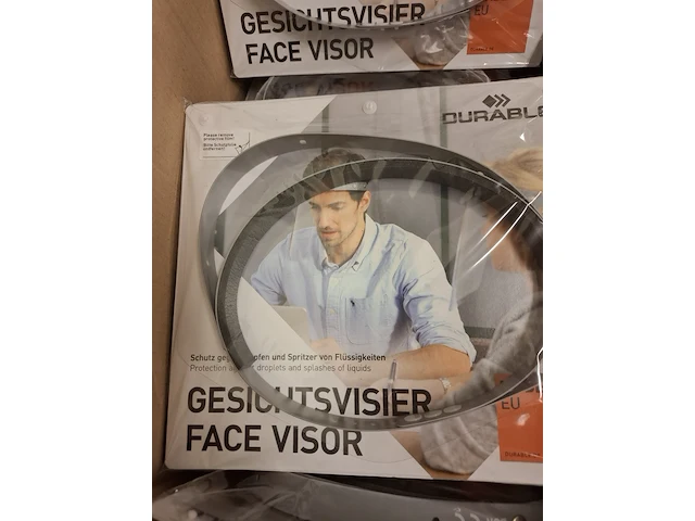 Diverse goederen w.o. elektronica, hygiëne en accessoires - afbeelding 21 van  72