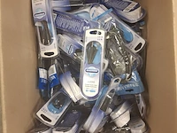 Diverse goederen w.o. elektronica, hygiëne en accessoires - afbeelding 34 van  72