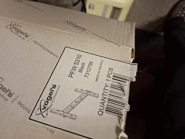Diverse goederen w.o. elektronica, hygiëne en accessoires - afbeelding 57 van  72