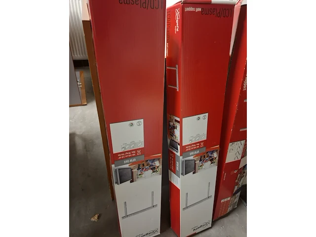 Diverse goederen w.o. elektronica, hygiëne en accessoires - afbeelding 59 van  72