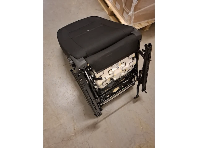 Diverse goederen w.o. elektronica, hygiëne en accessoires - afbeelding 70 van  72