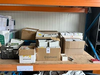 Diverse groepenkasten en schakelaars - afbeelding 1 van  12
