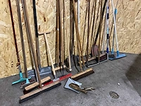Diverse handgereedschappen - afbeelding 6 van  6
