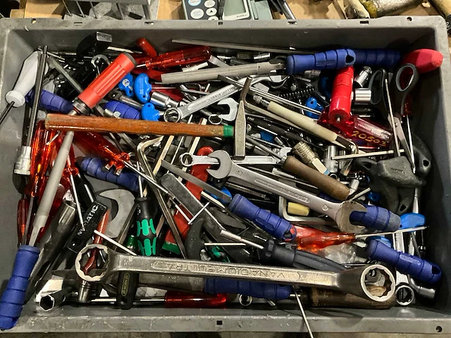 Diverse handgereedschappen - afbeelding 7 van  9