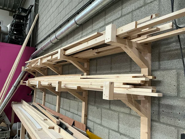Diverse hout- en balken - afbeelding 5 van  10