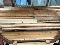 Diverse houten balken en latten - afbeelding 7 van  9