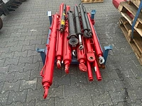 Diverse hydraulische cilinders voor schuitemaker (circa 12 stuks) - afbeelding 2 van  8