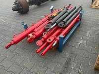 Diverse hydraulische cilinders voor schuitemaker (circa 12 stuks) - afbeelding 4 van  8