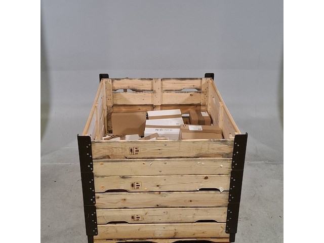 Diverse ijzerwaren en onderdelen - afbeelding 2 van  9