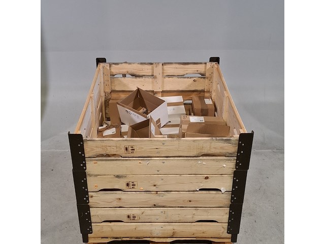 Diverse ijzerwaren en onderdelen - afbeelding 4 van  9