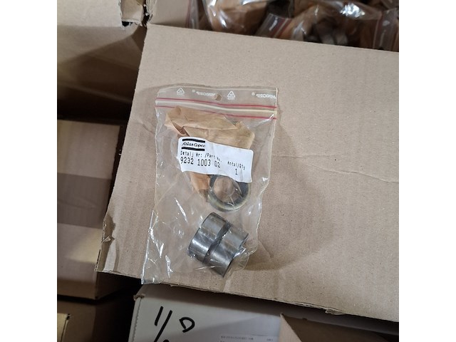 Diverse ijzerwaren en onderdelen - afbeelding 4 van  7