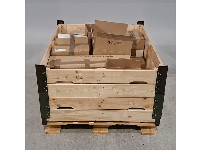 Diverse ijzerwaren en onderdelen - afbeelding 1 van  8