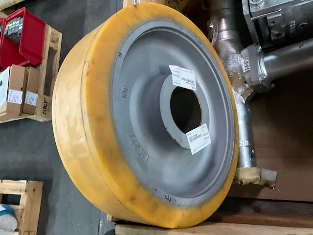 Diverse industriële onderdelen - afbeelding 4 van  14