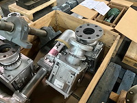 Diverse industriële onderdelen - afbeelding 8 van  14