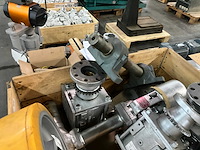 Diverse industriële onderdelen - afbeelding 9 van  14