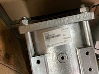 Diverse industriële onderdelen - afbeelding 12 van  14