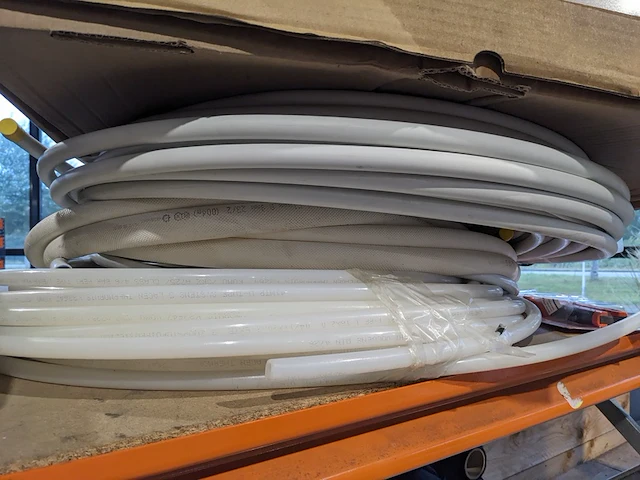 Diverse installatie materiaal , o.a. bonfix - afbeelding 3 van  12