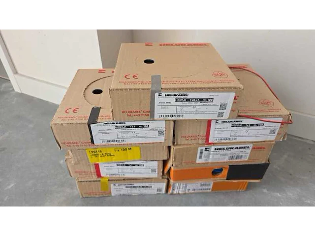 Diverse installatie materiaal , o.a. schneider - afbeelding 11 van  15