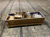 Diverse installatie materialen - afbeelding 1 van  4