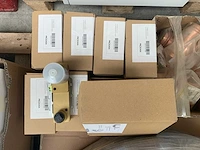 Diverse installatie materialen - afbeelding 4 van  7
