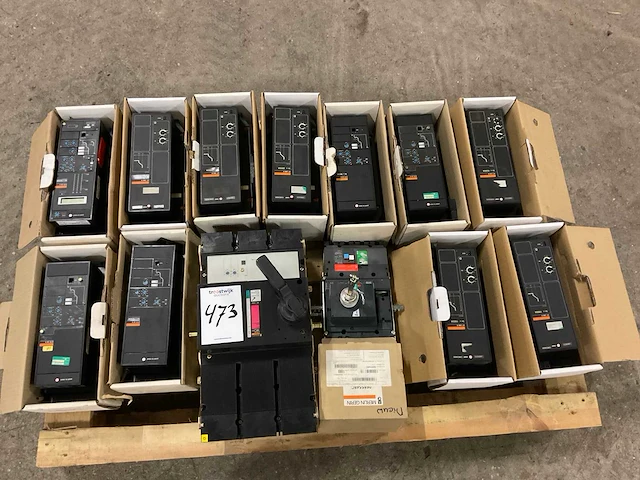 Diverse installatie units - afbeelding 1 van  7