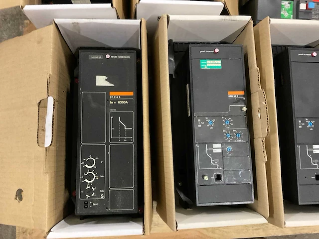 Diverse installatie units - afbeelding 4 van  7