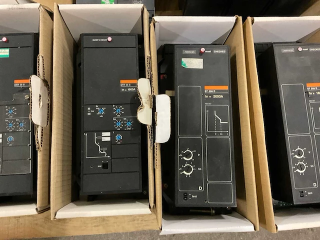 Diverse installatie units - afbeelding 5 van  7
