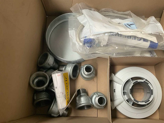Diverse installatiemateriaal - afbeelding 12 van  15