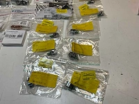 Diverse installatiematerialen (22x) - afbeelding 12 van  16