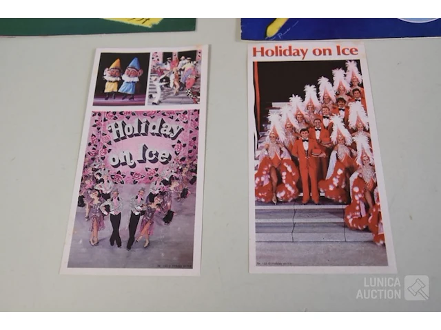 Diverse items "holiday on ice" - afbeelding 5 van  11