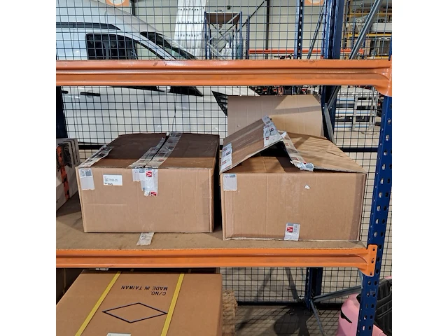 Diverse kassa systeem accesoires met 2x kassa scherm - afbeelding 8 van  8