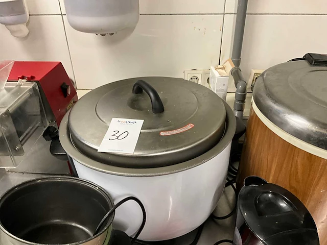 Diverse keukenapparaten - afbeelding 3 van  7