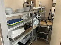 Diverse keukenbenodigdheden - afbeelding 1 van  14