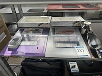Diverse keukenbenodigdheden - afbeelding 1 van  6