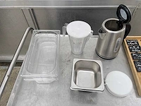 Diverse keukenbenodigdheden - afbeelding 3 van  3