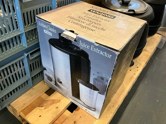 Diverse koffiemachines en toebehoren, thermoskannen, juicer, soepketels, juicer, broodrooster usa - afbeelding 9 van  13