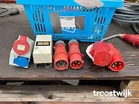 Diverse krachtstroom stekkers - afbeelding 2 van  3