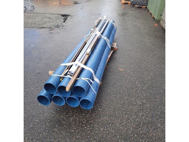 Diverse kunststof pijpen en onderdelen - afbeelding 4 van  5