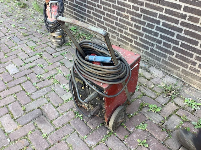 Diverse lasmachines - afbeelding 1 van  3